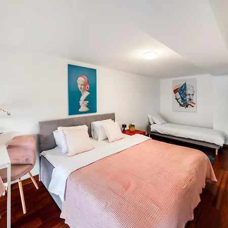 Apartments With Large Balcony, Parking Prague * Prague