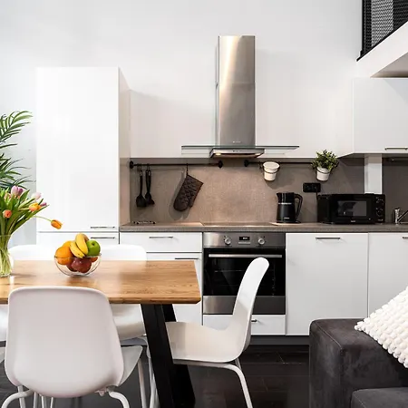 With Large Balcony, Parking Apartman *