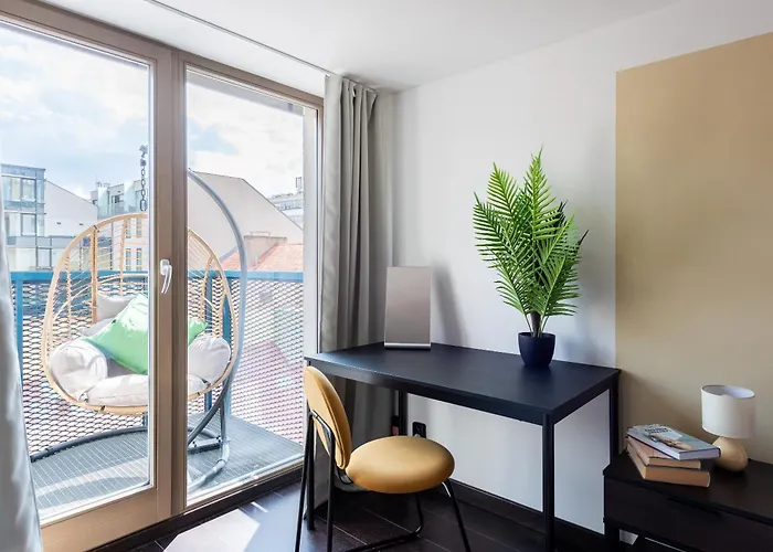 With Large Balcony, Parking Praga