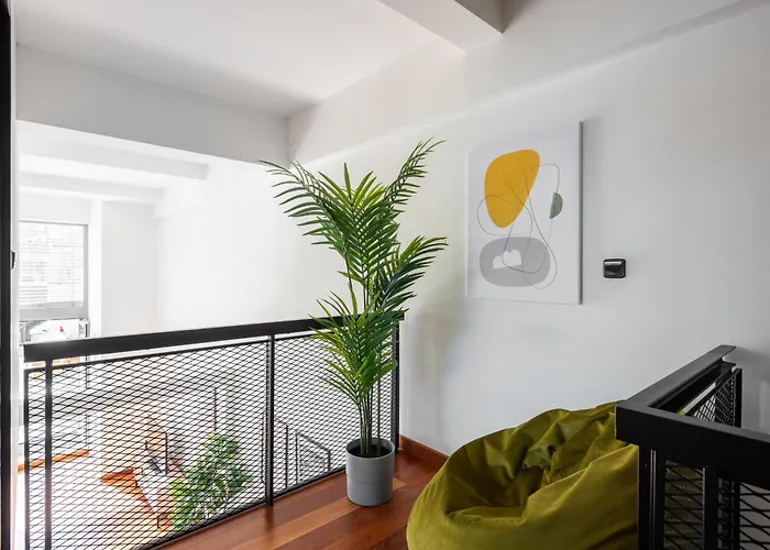 Apartamento With Large Balcony, Parking Praga
