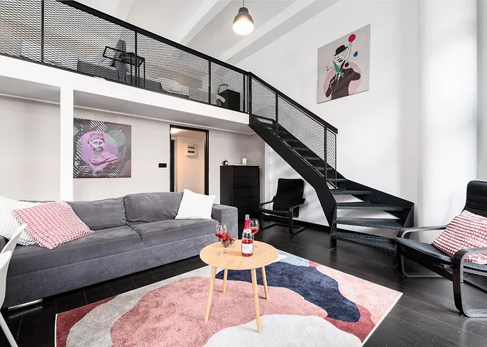 With Large Balcony, Parking Apartamento *